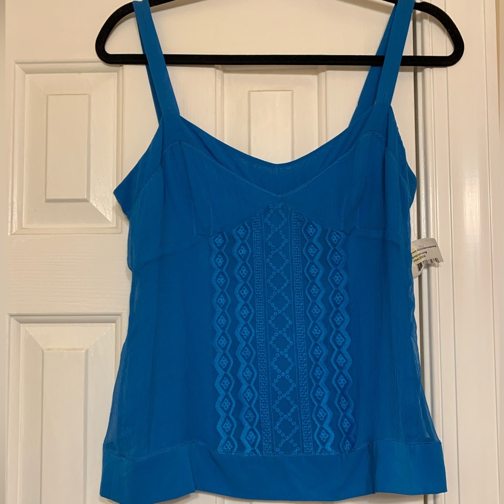 Diane Von Furstenberg Vintage 100 % Silk Shell Fully Lined Details  Size 8 NWT